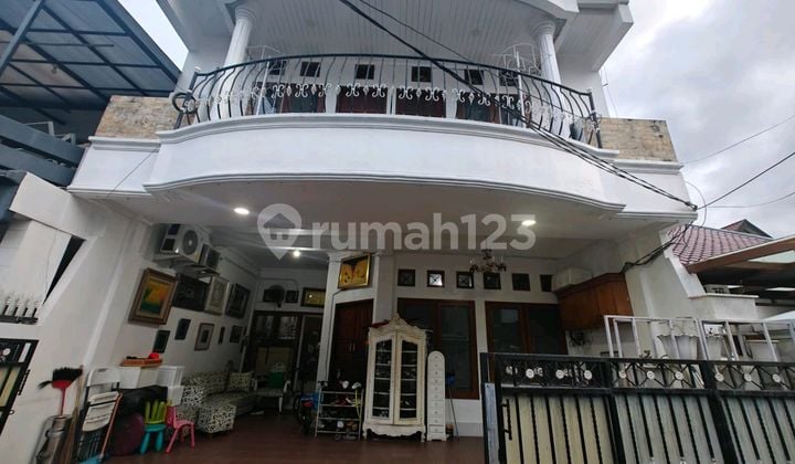 Rumah Bagus Siap Huni di Meruya Jakarta Barat