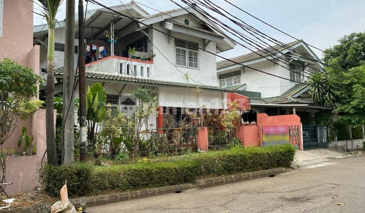 Rumah Murah Bagus Siap Huni di Komplek Mertilang Bintaro Sektor 9 Tangerang Selatan