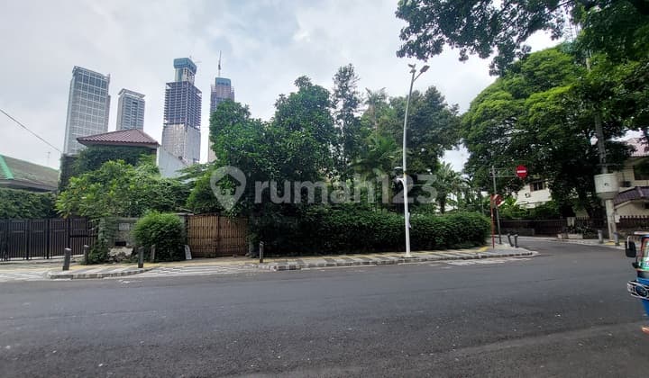 menteng old money Hitung Tanah Posisi Hoek Strategis Dekat Hi