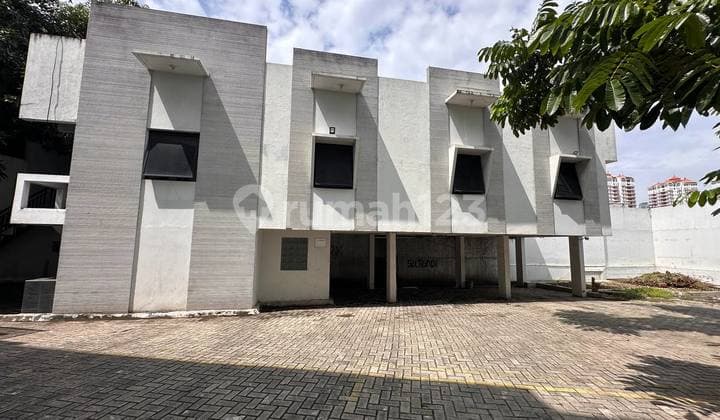 Sewa Jual Cocok Komersil atau Kantor Pinggir Jalan Kebayoran Baru