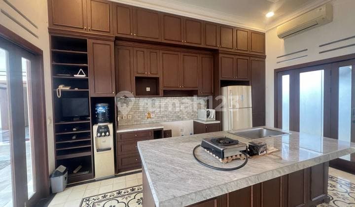 Dream Home for Sale in Menteng Central Jakarta Strategic & Comfortable Location