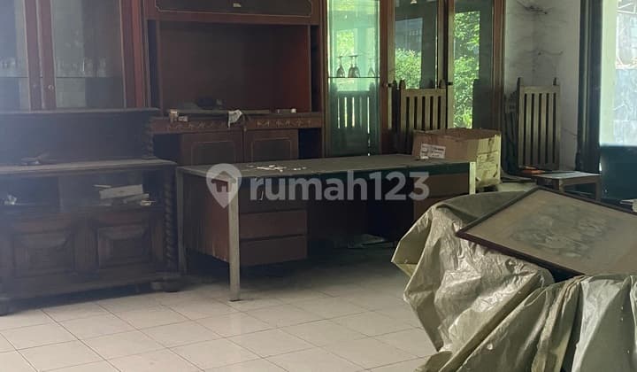 Dijual Rumah di Menteng Lokasi Sangat Strategis