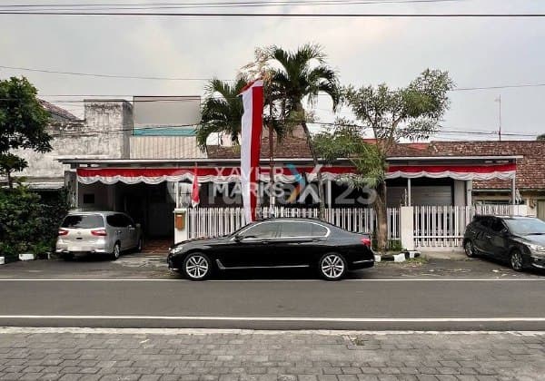 Rumah Klasik Sangat Terawat di Jalan Ciujung, Area Ciliwung Blimbing Kota Malang