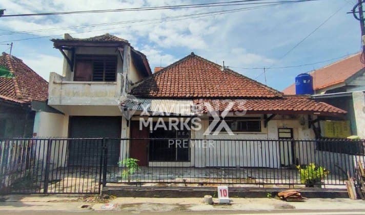 Rumah Hitung Tanah di Jalan Sungai - Sungai, Ciliwung, Blimbing Malang