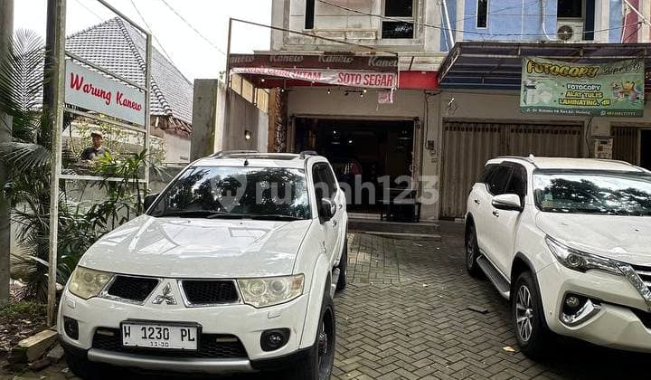 Ruko di Jl. Dr. Sutomo Dekat Sekolah Smp Hwa Ind, Klojen Kota Malang