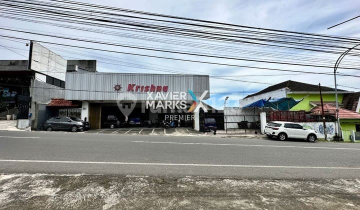 Ruang Usaha di Jalan Mayjend Panjaitan, Klojen Malang