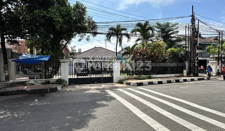 Rumah Bonus Pabrik Snack Aktif di Poros Jl. Ahmad Yani, Blimbing Malang