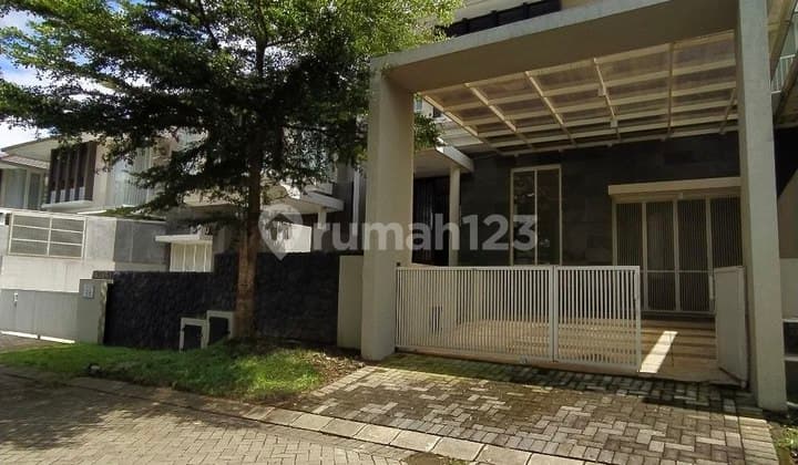 Ready-to-Occupy Fully Furnished House in Araya Valley, Malang