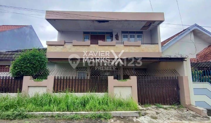 Rumah Klasik Siap Huni di Jalan Bunga - Bunga, Suhat Malang