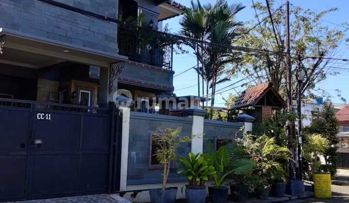 Semi Furnished Modern House At Griya Kencana 2