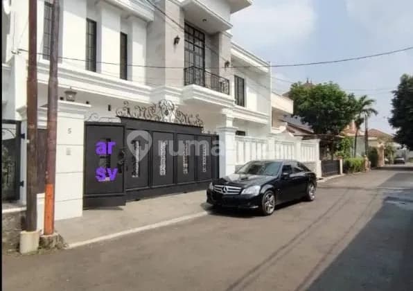 Best and Cheapest House in Gandaria Kebayoran Baru South Jakarta