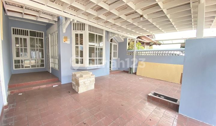 Rumah dijual di Bintaro Sektor 2 Tangerang Selatan