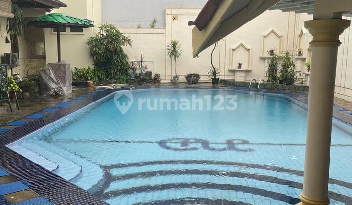 Rumah Luas dijual Murah di Bintaro Jaya Sektor 1 Jakarta Selatan