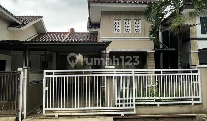 For Rent Beautiful House Ready to Occupancy Strategic Location in Pondok Cabe.