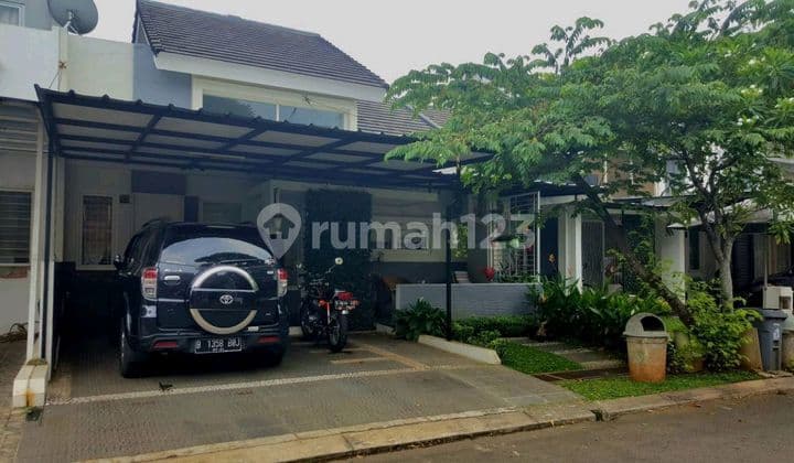 Rumah Cantik Di Green Park Full Furnished Bagus