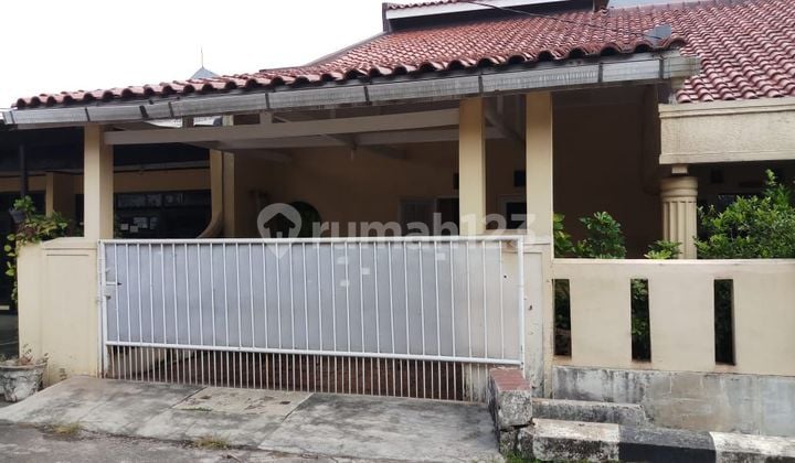 Rumah Luas 1,5 Lantai di Komplek Kodau Jati dekat Tol Jatiwarna Mekar Bekasi