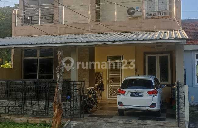 Rumah Hook Bagus Di Lembah Hijau Lippo Cikarang