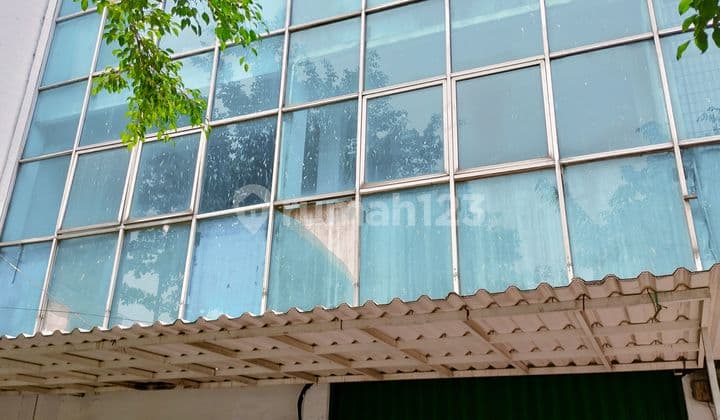 Disewa 4 ruko gandeng RE Martadinata ancol