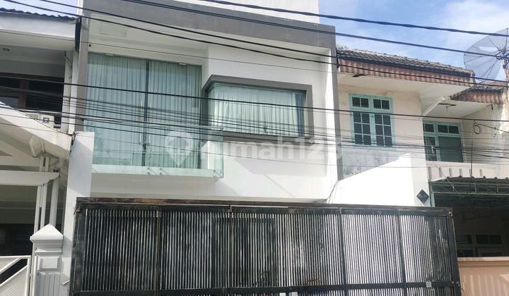 Dijual Rumah Muara Karang Blok 10 Siap Pakai