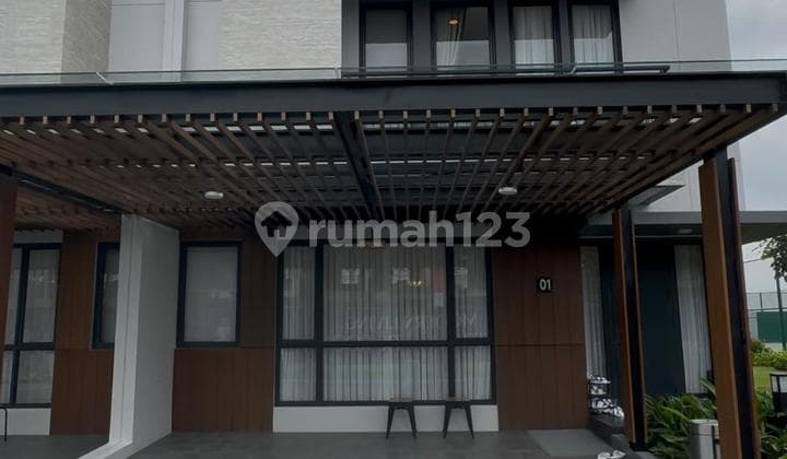For Sale 3-Story Luxury House In Summarecon Cluster Onyx - Makassar