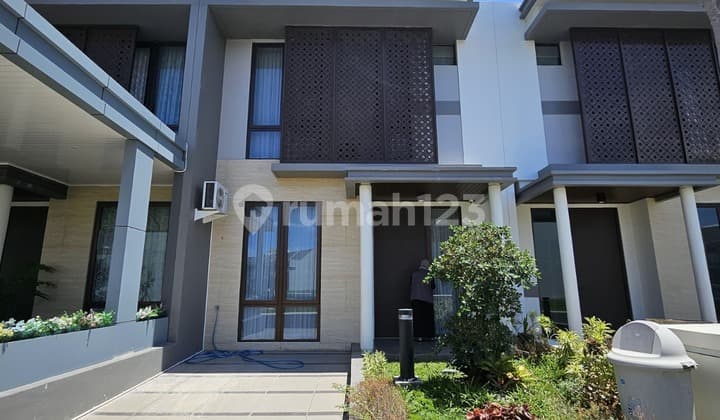 Dijual Rumah Mewah 2 Lantai Full Furnish Di Kawasan Premium CPI Makassar