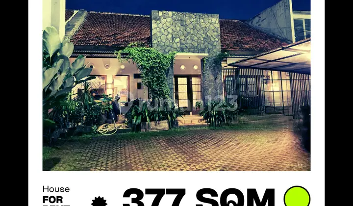 Disewakan Rumah Kebayoran Baru Jakarta Selatan