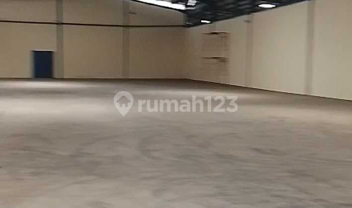 Disewakan Kantor dan 2 Gudang Siap Pakai Lokasi Strategis Jl. Raya Bekasi Harapan Jaya Bekasi Utara