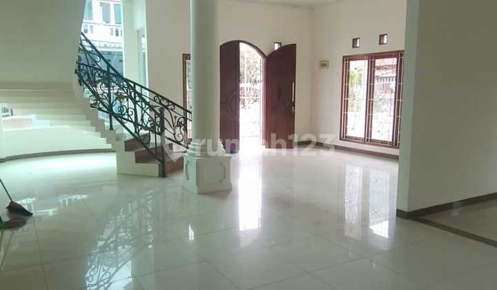 Di Jual Cepat Rumah Besar Posisi Hook Cluster Melati Kota Harapan Indah Bekasi Lingkungan Bebas Banjir
