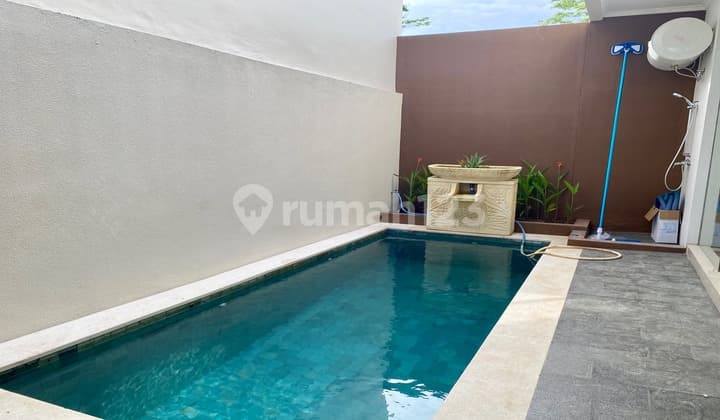 Villa Modern 2 Lantai Dekat Ke Pantai Dalam Cluster Mewah