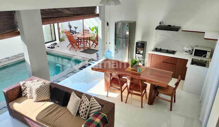 Modern Tropical Villa, Ready to Occupy, Premium Location in Jimbaran