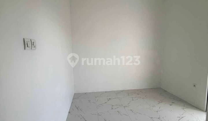 Rumah Baru 2 Lantai Minimalis Dekat Sanur dan Renon