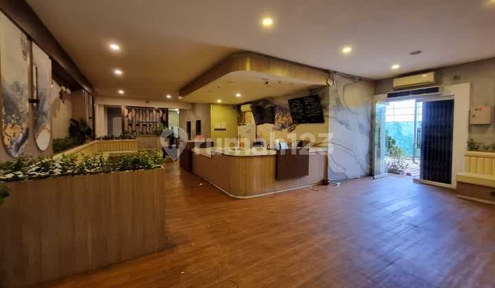 Ready-to-Use Business Space for Restaurant/Cafe in Salatiga
