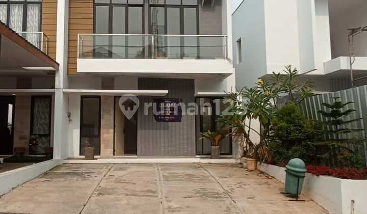 Rumah 2 Lantai Siap Huni Di Perumahan Ngaliyan,