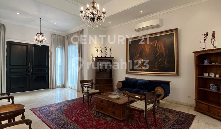 Rumah Mewah Klasik Indonesia 2 Lt Full Furnished di Kemang R2188