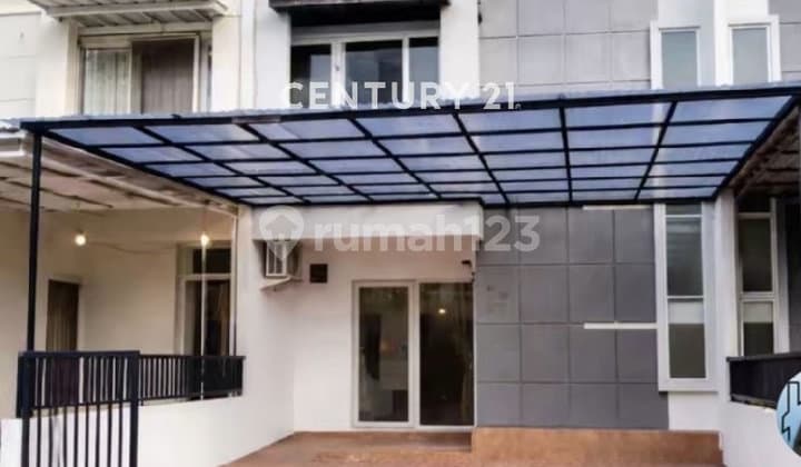 2.5-Story House at Golden Palm Residence, West Jakarta S9669