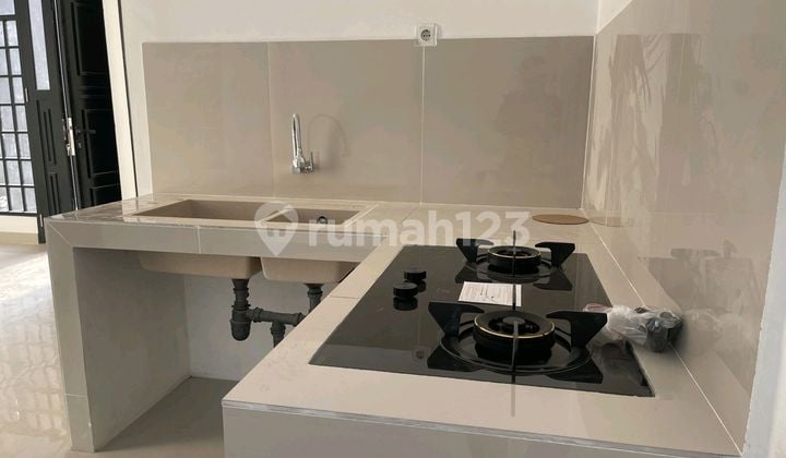 Dijual Rumah Mewah Di Kawasan Undip Tembalang