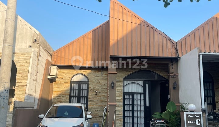 Rumah Mewah Siap Huni Lokasi Strategis Dekat Undip