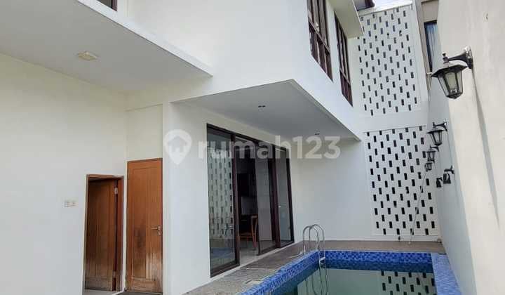 Rumah Cantik + Pool - Siap Huni - Lingkungan Aman & Asri