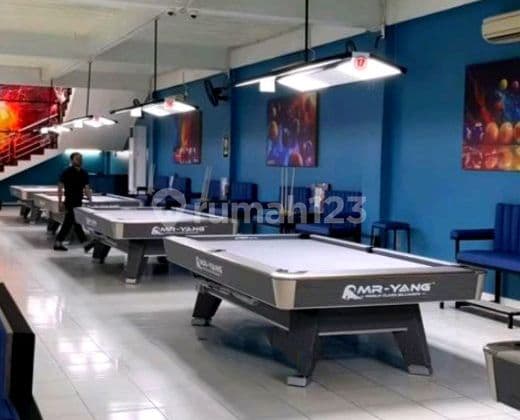 Gedung Hook - Billyard, Foodcourt & Cafe - Langsung Cuan