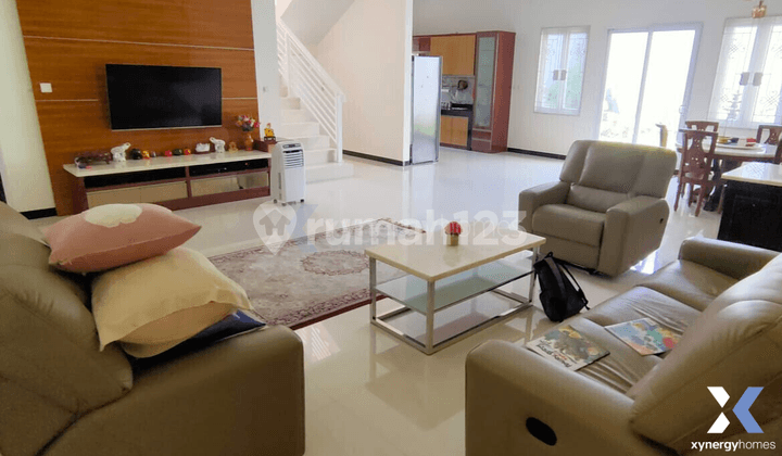 Rumah 2 Lantai SHM Siap Huni Rumah Baru Furnished Semua Peralatan Dan Perlengkapan Baru di Taman Holis Indah 2 Bandung