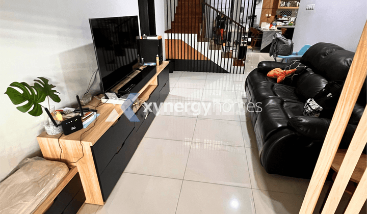 Rumah 2 Lantai SHM Full Furnished di Taman Holis Indah 1 Bandung