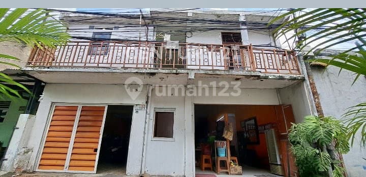 Rumah Kos 2Lantai + Toko Lokasi Strategis Ragunan Jakarta Selatan