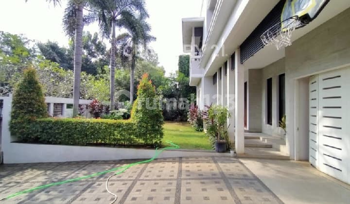 Rumah Luas Asri 2 Lantai Di Kemang Jakarta Selatan