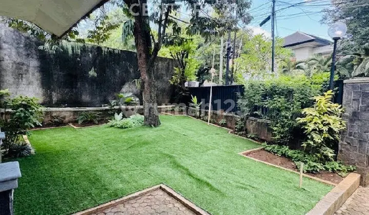 Rumah di Menteng Jarang Ada, Daerah Tenang
