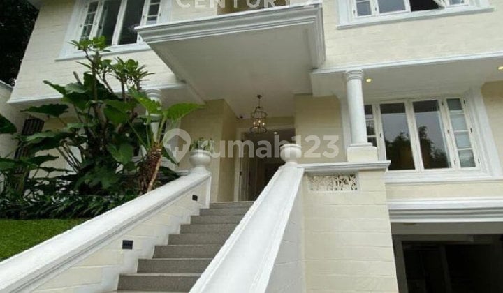 Rumah Mewah Di Lingkungan Tenang Dan Premium Pondok Indah