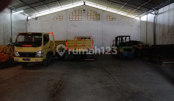 Quick Sale. Warehouse Ready to Occupy in Nusa Indah Kapuk, North Jakarta.