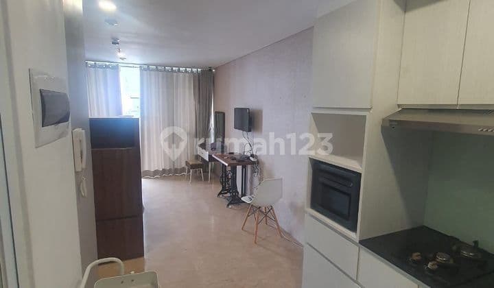 For sale fast apartment Spring Hill Royale Suite Kemayoran Central Jakarta