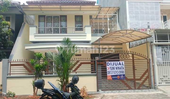 Rumah 2 Lantai 180M2 Grisenda
