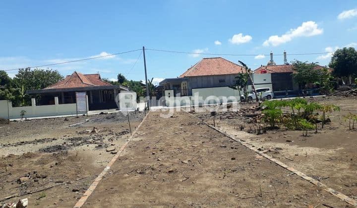 PARANGJORO, GROGOL , SUKOHARJO, TANAH KAVLING, UKURAN STANDAR LOKASI BERADA DI KAWASAN PEMUKIMAN PENDUDUK