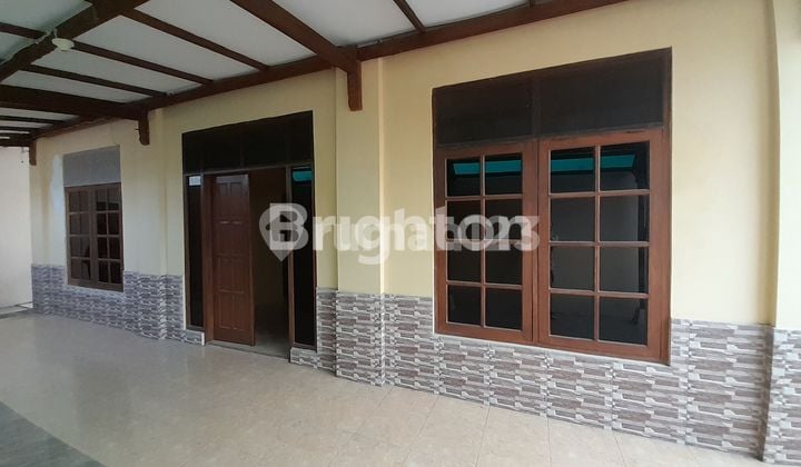 PURWOSARI, SURAKARTA 5 MENIT KE JL. SLAMET RIYADI, LOKASI RAMAI DAN STRATEGIS, AKSES JALAN LEBAR, KEMANAHAN MAUPUN STASIUN DEKAT, HARGA BISA NEGO